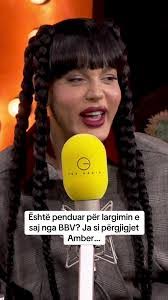 Amber Huck's Instagram, Twitter & Facebook