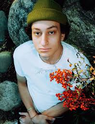 ISSUE NO. 85 NOVEMBER/ DECEMBER 2022 Your Monthly Music Forecast!