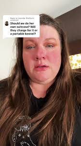 Jennifer Shelton's Instagram, Twitter & Facebook