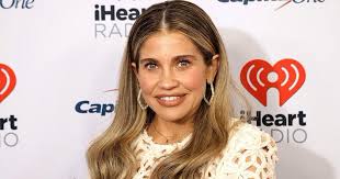Boy Meets World' star Danielle Fishel shares breast cancer diagnosis