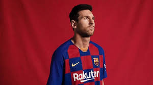 Get your fc barcelona jersey in home, away & 3rd. The Barca Shirt Goes From Stripes To Frames For The First Time In Its History