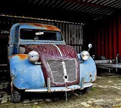 Citroen 2cv Azu What S The Colour Of Money Citroen 2cv Citroen Antique Cars