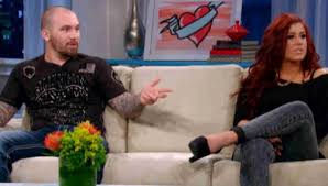 Chelsea houska has now become a star of teen mom 2 and she has openly shared her journey of adjusting to life as a young, single mom, getting a after a long period of focusing on raising her daughter aubree and continuously fighting with ex adam lind, chelsea finally jumped back into the. Chelsea Houska S Ex Adam Lind Is A Wanted Man