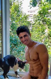 France_24, le coach sportif arabe en shows webcams - Gay Beur