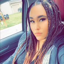 Mama Duck" is more than six stories tall at 61 feet high, 64 feet wide and  74 feet long.