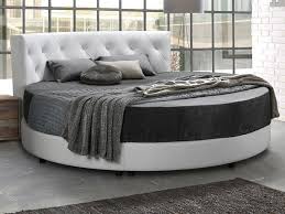 5,388 likes · 884 were here. Letto Tondo Testata Capitonne Similpelle Bianco Claudian