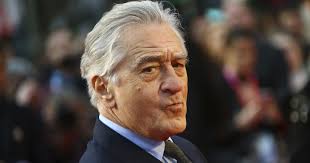 Ladra di regali di Natale in casa di Robert De Niro