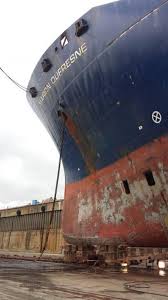 Les Travaux De Jouvence Du Marion Dufresne Ont Demarre Bateaux Barque De Peche Marine Marchande