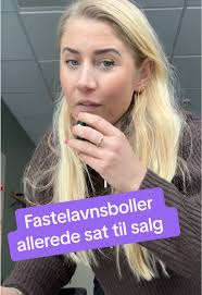 Skolefravær med Laura og Celina Danielsen
