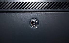 Vorteile sind dass er einfach zu verstauen ist, sich. 12 He Kleiner Serverschrank Mit Glastur 600 X 800 X 720 Mm Amazon De Computer Zubehor