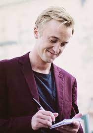 He Has Brown Seinna Hair In Real But I Do Not Like Blonde Hair But B Him Tom Felton Erich Blunt Tom Felton Draco Malfoy
