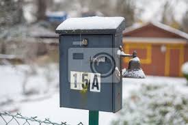 Entspricht der briefkästen haus briefkasten der qualität, die sie als käufer in diesem preisbereich erhalten erwarten können? Briefkasten Vor Haus Fototapete Fototapeten Winter Schnee Gelb Myloview De