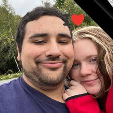 OMG LOOK WHO IT IS!!!!!!!!