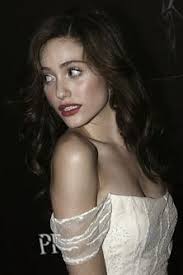 bonniebug <3 (hotpinkpersonified)