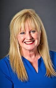 Nancy Devlin's Instagram, Twitter & Facebook