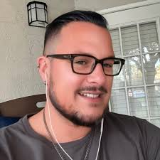 Jonathan Lary (@jonathan.lary) • Facebook