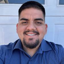 Miguel's Lady Bug Silverado is goals. This is one gorgeous and fast truck.  Insta: @la_caspita_miguel