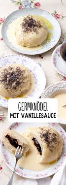 Germknodel Mit Vanillesosse Rezept Rezept Dampfnudeln Germknodel Rezept Vanillesauce