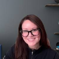 Allison Nunley's Instagram, Twitter & Facebook