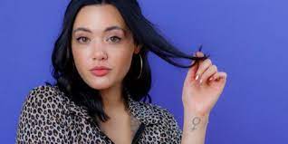 Just because they have the same last name it doesn't mean anything. Celebrities With Last Name Brown Famousfix Com List