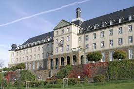 Die seminaristen weichen freiwillig aus nach haus altenberg. Kardinal Schulte Haus Bergisch Gladbach Aktualisierte Preise Fur 2021