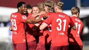 Der fc bayern bestreitet heute sein erstes testspiel der neuen saison gegen den 1. Holstein Kiel Gegen 1 Fc Koln 1 5 Relegations Ruckspiel Bundesliga Fussball Sportschau De