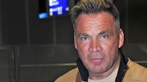 Peter Klein hat sich bei Dreharbeiten verletzt