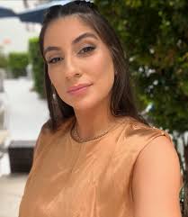 Danielly Annes (@daniellyannes) • Instagram photos and videos