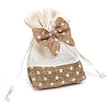 Con nuestra increíble selección de regalos para bodas, podrás dejar sin palabras a los novios y hacerles un regalo diferente. Bolsitas Para Envolver Regalos