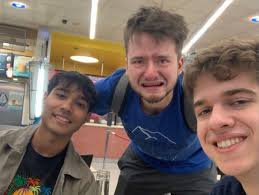 Ethan 은호 Webster (@ethan.webster.04) • Instagram photos and videos