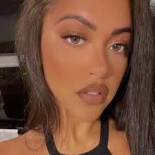 Cortney Ney (@cort_anne12)