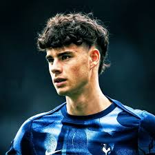 Through Cads today F15s🦅 91-301 96-206 two brilliant passes  🇺🇸🏴󠁧󠁢󠁷󠁬󠁳󠁿