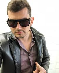 Buenos Dias señores y señoritas #kanales #afinartemusic