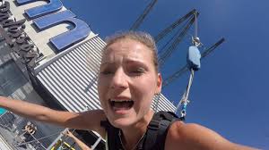 Wifi is free, and this hotel also features 3 restaurants and a spa. Louisa Am Limit Folge 4 Base Flying Park Inn Berlin Mit Jochen Schweizer Youtube