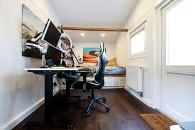 Pro Gamer S Tiny House With Huge Setup For Gaming Video Editing