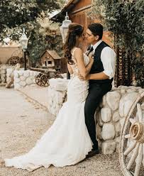 Propietarios tranquilos, pone en alquiler este impresionante piso en alcalá de henares la vivienda se encuentra tot. Capricho De Novia Novia Madrina Y Fiesta En Alcala De Henares