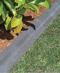 How to make a concrete garden border. 50 Great Garden Edging Ideas For Your Backyard Plants And Diy Designs