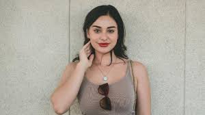 Ia sempat menjalani masa tahanan karena kasus ujaran kebencian yang disampaikan kepada ikatan dokter indonesia (idi). Zwwzdgt Nxklbm