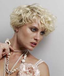 Hair styles 2016 medium hair styles curly hair styles ponytail styles medium wavy bob medium length bobs medium lengths bob cut wigs synthetic say hello to the wedge cut, its sophisticated sister. Curly Wedge Hairstyle Novocom Top