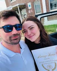 Gina Seeley's Instagram, Twitter & Facebook