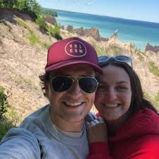 Raina Wilson (@Raina_Kaye)