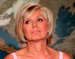 Évelyne dhéliat et tf1 se sont prêtés au jeu de l'organisation météorologique mondiale dans le cadre d'une campagne de prévention sur le réchauffement climatique, dans une série de faux bulletins météo. Evelyne Dheliat Trahie Par Sa Protegee France Dimanche