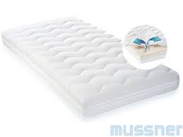 Ab dem schulkindesalter bietet sich vor allem eine matratze für kinder in 90x200cm oder 100x200cm an, da diese auch bis hin zum jugendlichen alter gebraucht werden kann und nicht ausgetauscht werden muss. Matratze Kinder Latex Ultra Fresh Abziehbar 60 120 Ecru 250 00 Euro