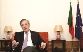 Check out his latest detailed stats including goals, assists, strengths & weaknesses and match ratings. Almeida Henriques Diz Que Sai Do Governo Com Consciencia De Dever Cumprido Politica Jornal De Negocios