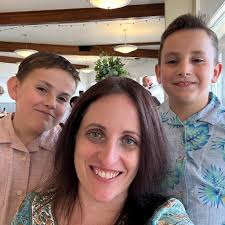 🚨The New York Times: "Mr. Trump later that night crawled into her bed  uninvited."