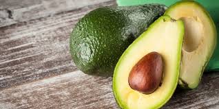 10 alimentos que fazem o cabelo crescer [saúde capilar]