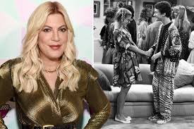 It wasn't easy being dustin diamond's hormones while filming saved by the bell. Tori Spelling Posts Tribute To First On Screen Love Dustin Diamond