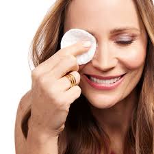 Sabine Kröger, selbständige Schönheits-Consultant mit Mary Kay