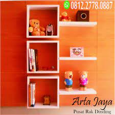 Cara membuat rak hiasan dinding dari kayu limbah,kayu limbah dari palet selain untuk bahan bakar dapat juga di manfaatkan. Desain Rak Buku Dinding Desain Rak Buku Dinding Kamar Desain Rak Buku Dinding Minimalis Informasi Pemesanan Bisa Hubungi 0812 2 Rak Buku Rak Dinding Rak