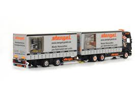 One of my most favourite cakes to make to date. Stengel Scania R 6 T 6x2 Wipkar 2 As Wsi Models